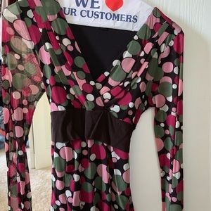 Sheer sleeved poke dotted shirt with tie